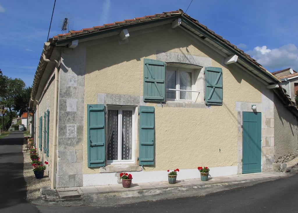 Maison Du Ruisseau Malaville Oda fotoğraf